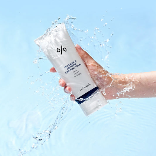 Pro Balance Soothing Cleansing Foam – alternate view