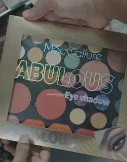 Mocallure Eyeshadow and Blush Palette 29 Colors MAKE UP