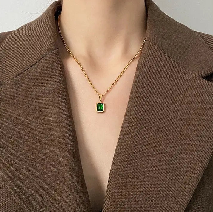 Necklace - European and American Gold Colour Stainless steel Chain Green Square Necklace Fashion Luxury Jewelry For Women's Clavicle Chain Clari