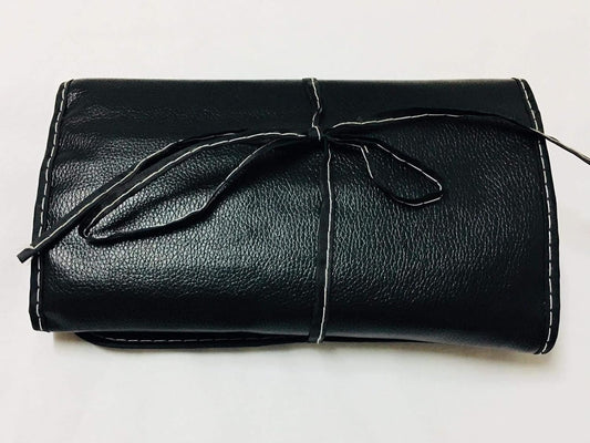 Mick-Brush brushes with a black leather case