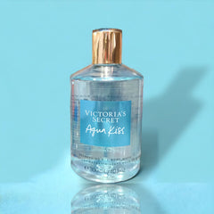 Victoria's Secret Aqua Kiss Body wash Clari