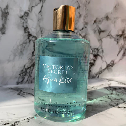 Victoria's Secret Aqua Kiss Body wash Clari