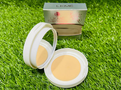 LAKMÉ PERFECT RADIANCE SHINE&MATT FACE POWDER | Buy in Pakistan - Clari