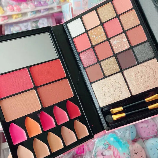 Sombras Billetera Love x 32 Tonos MAKE UP